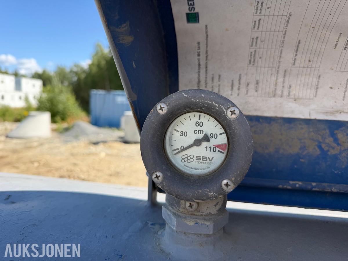 Dieseltank 2700 Liter
