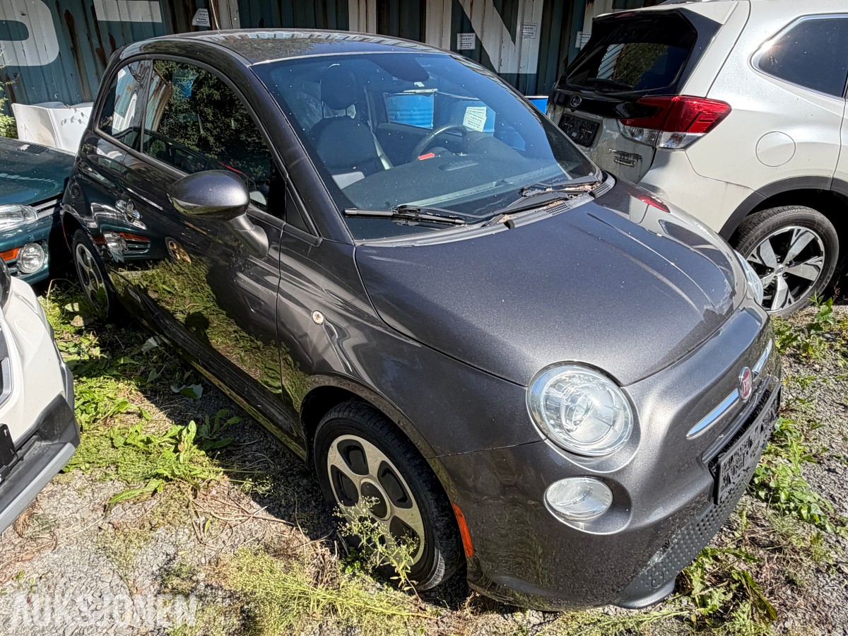 2014 Fiat 500E elektrisk / S+V dekk / Rep. objekt