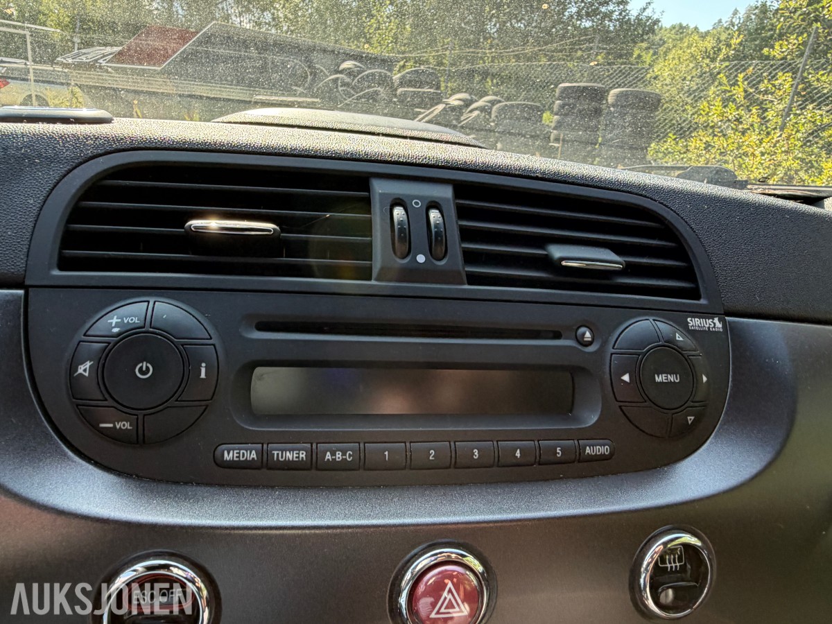 2014 Fiat 500E elektrisk / S+V dekk / Rep. objekt