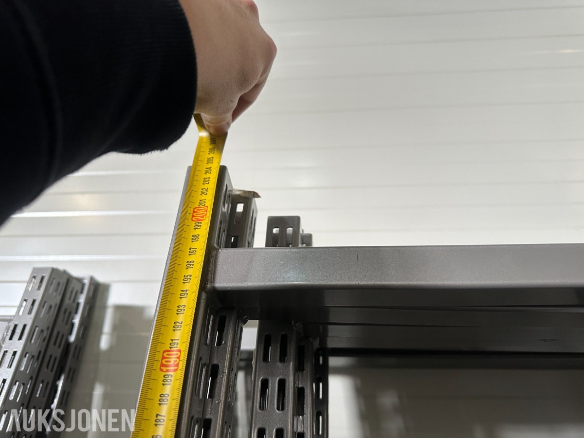 Butikkinnredning / lagerreoler | Metallreoler | Trådkurver og hyller