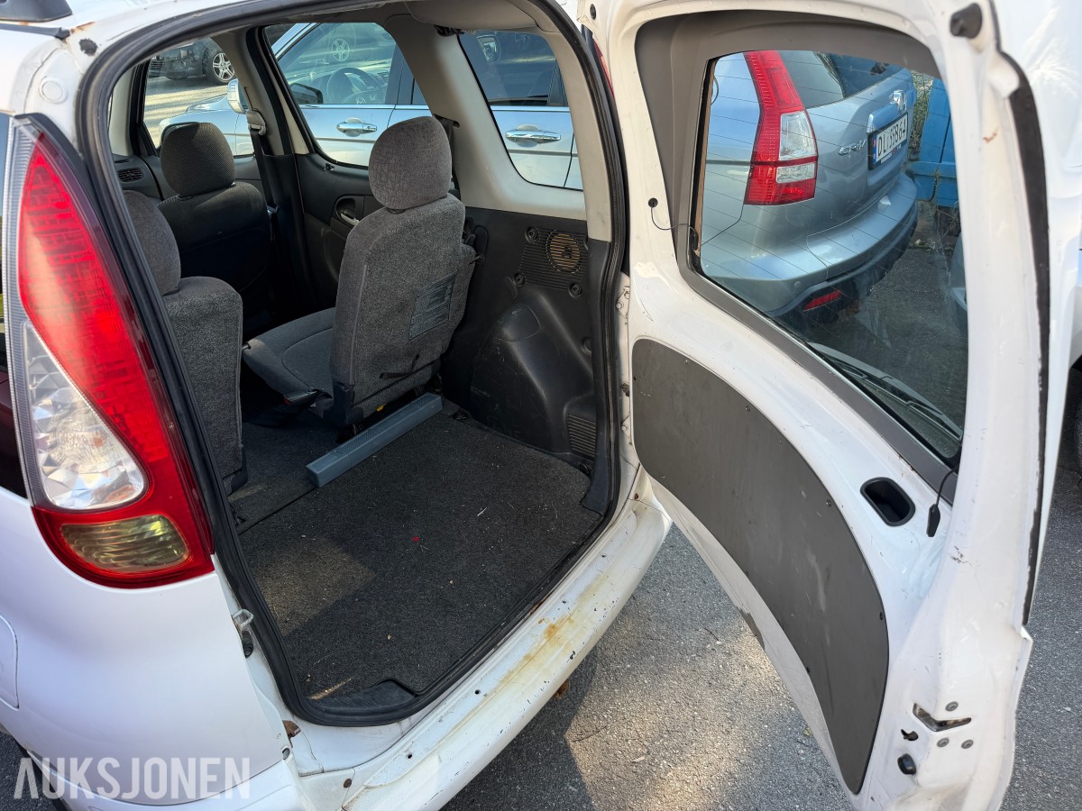 2005 Toyota YARIS VERSO 1.3-84 / Automat / EU-OK til 09.2027
