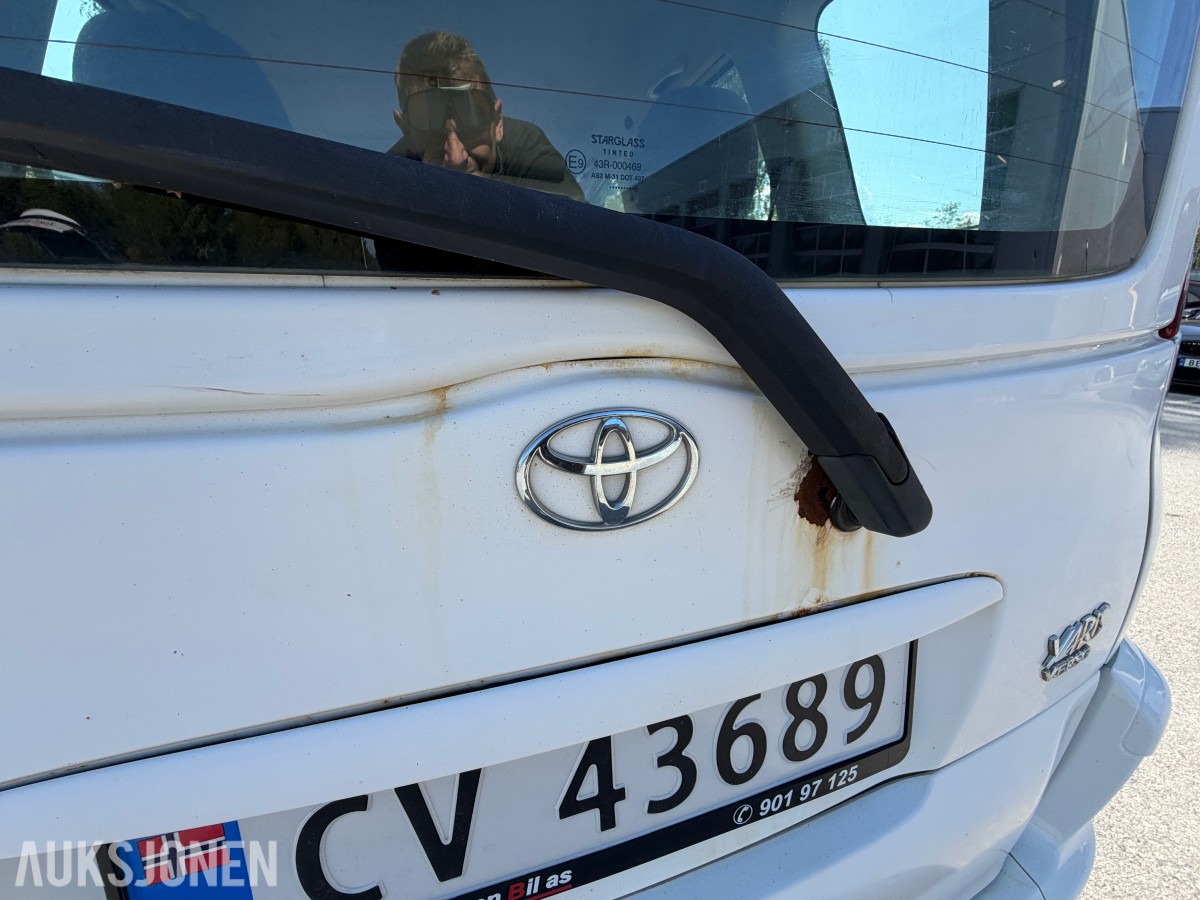 2005 Toyota YARIS VERSO 1.3-84 / Automat / EU-OK til 09.2027