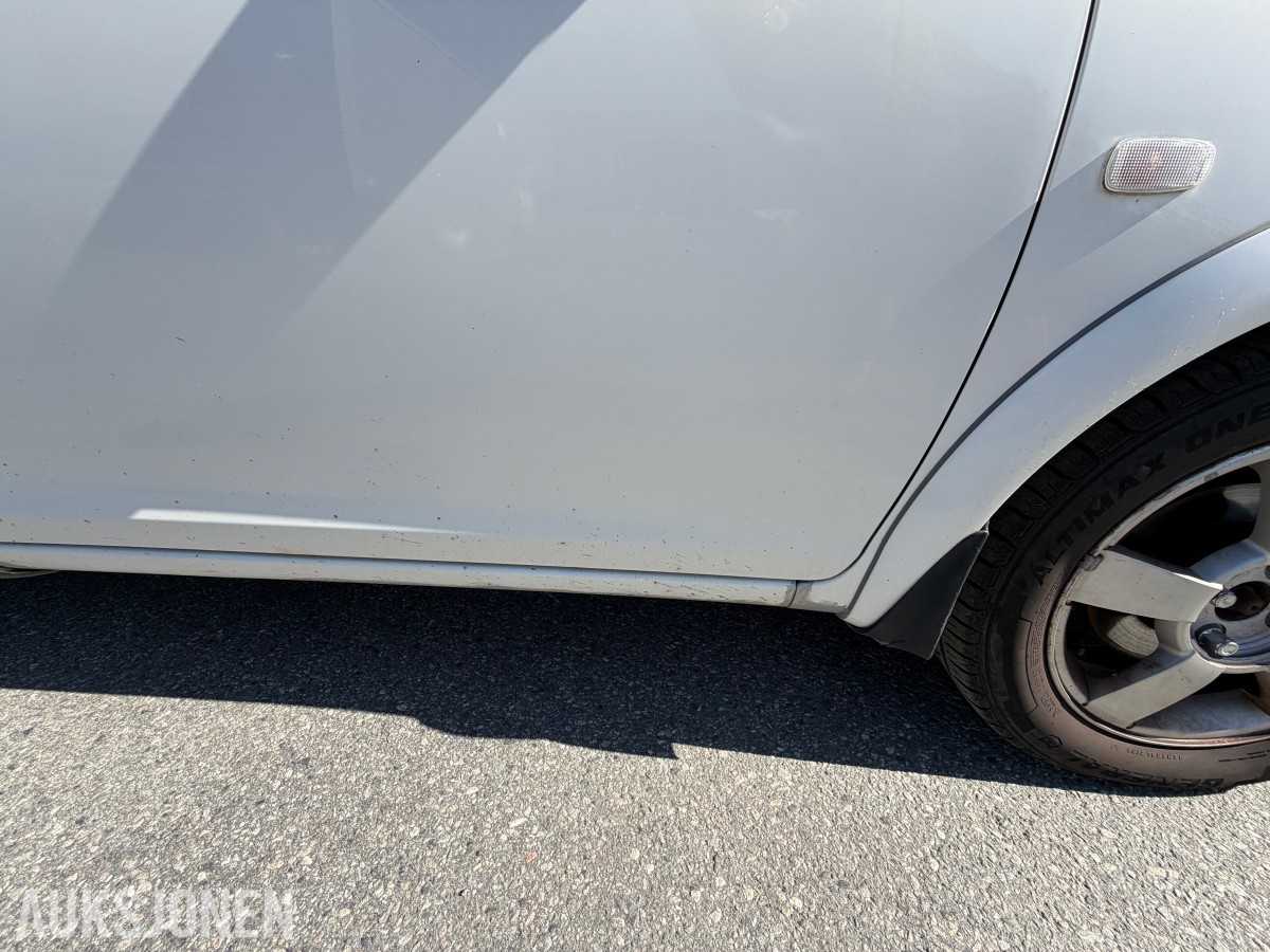 2005 Toyota YARIS VERSO 1.3-84 / Automat / EU-OK til 09.2027