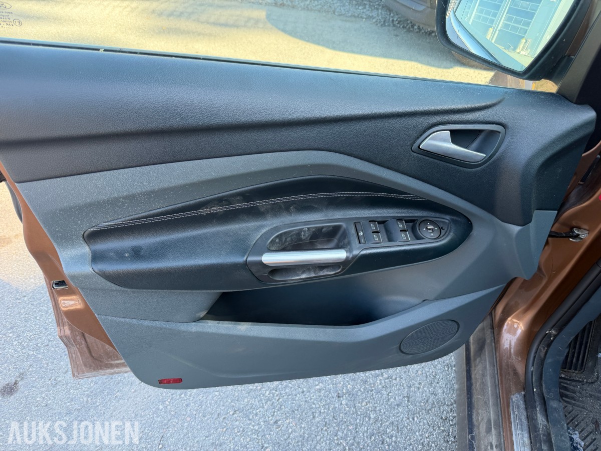 2014 Ford C-MAX 1.0-125 / S+V dekk / Rep.objekt