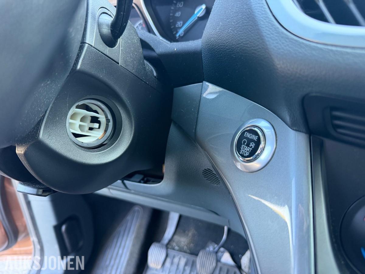 2014 Ford C-MAX 1.0-125 / S+V dekk / Rep.objekt