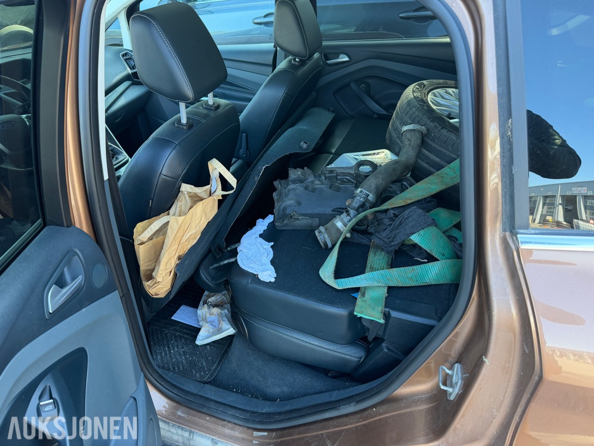 2014 Ford C-MAX 1.0-125 / S+V dekk / Rep.objekt
