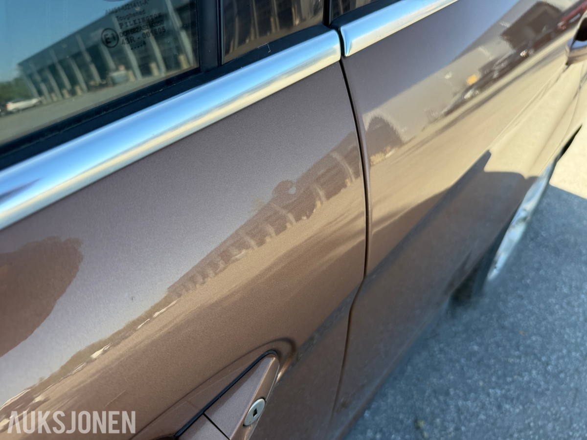 2014 Ford C-MAX 1.0-125 / S+V dekk / Rep.objekt