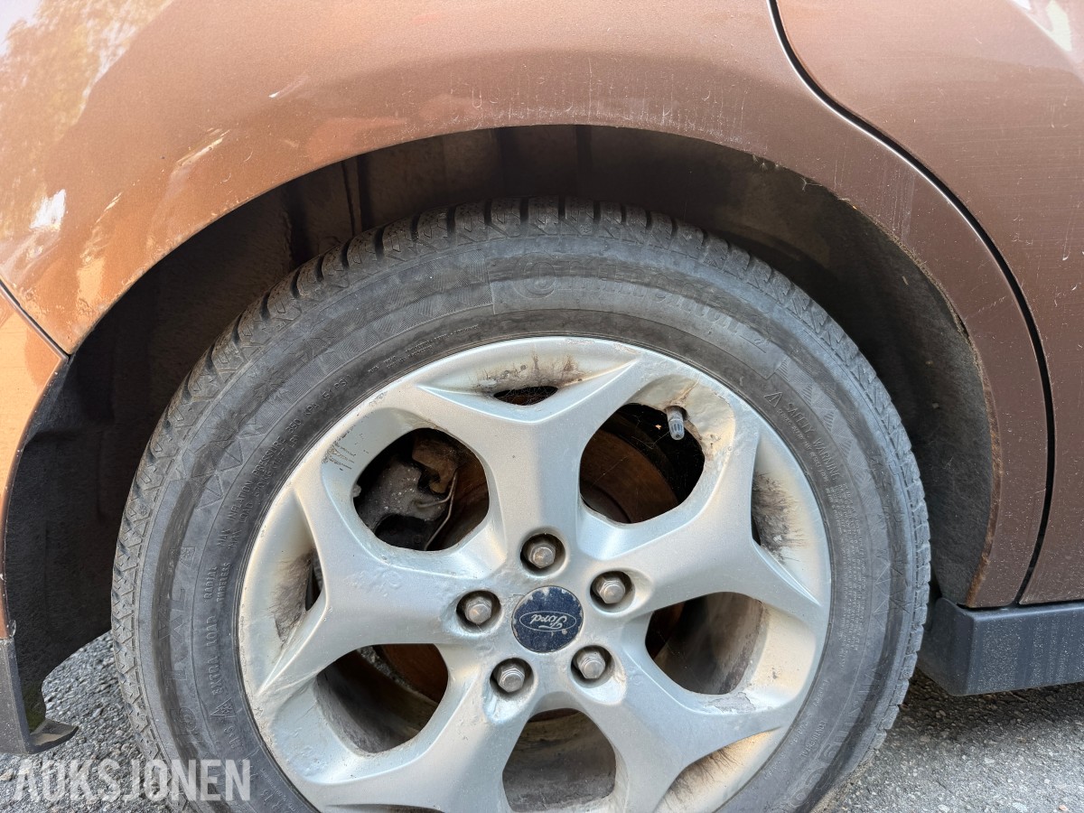 2014 Ford C-MAX 1.0-125 / S+V dekk / Rep.objekt