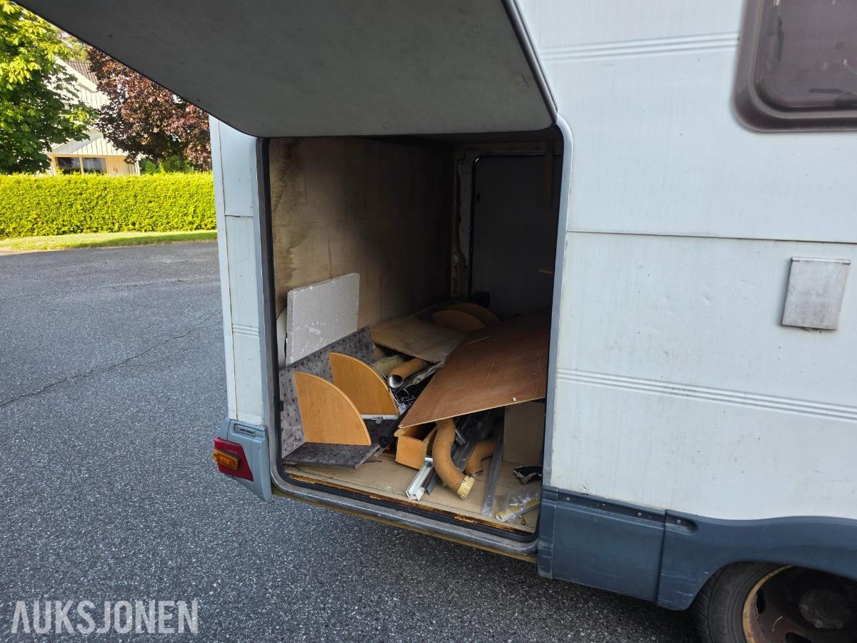 2001 Ford Transit campingbil - prosjekt - ingen minstepris