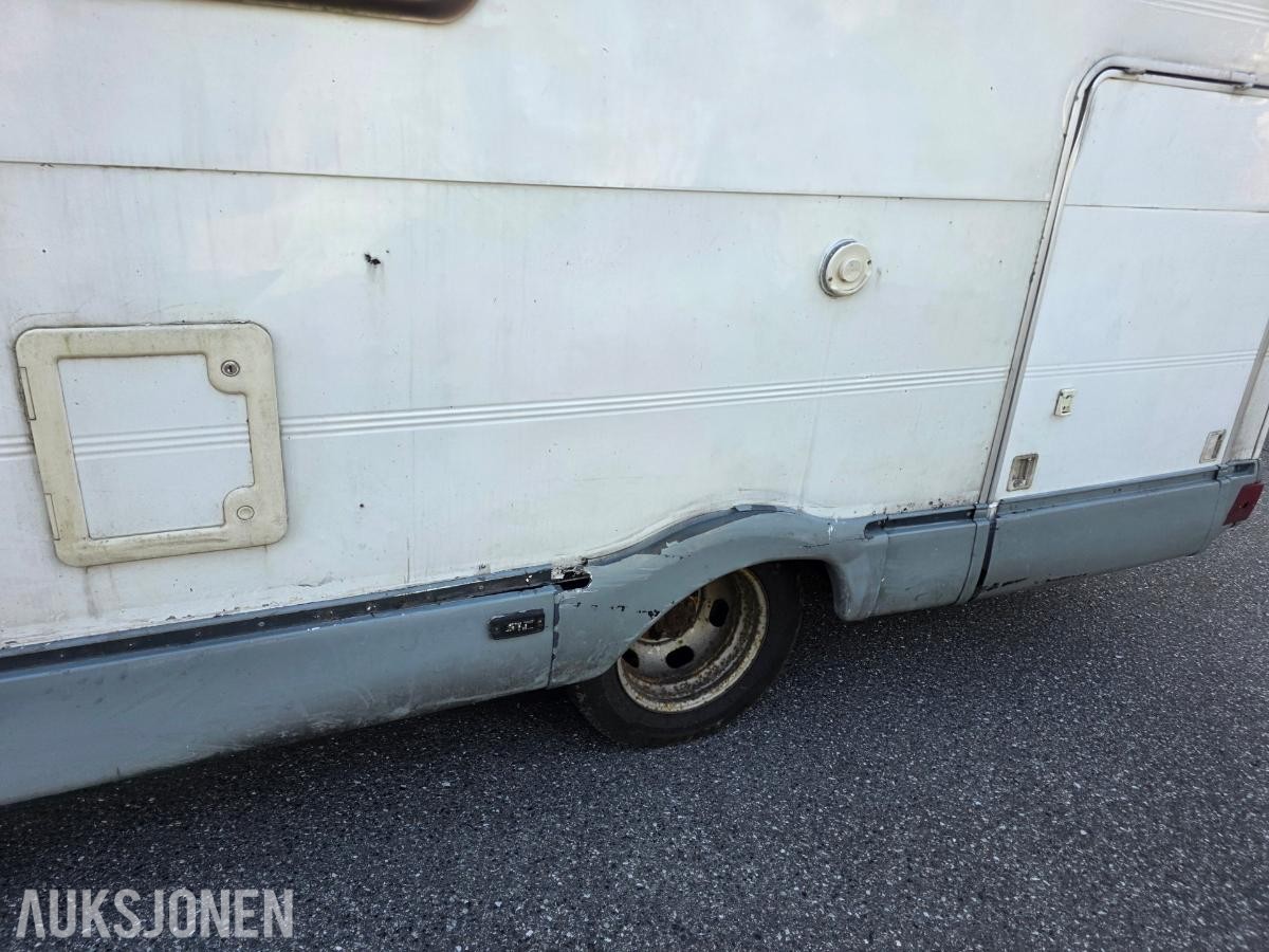 2001 Ford Transit campingbil - prosjekt - ingen minstepris