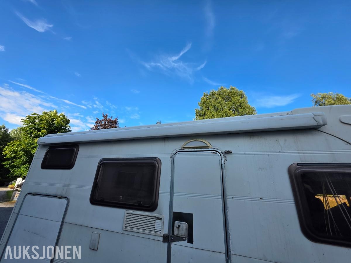 2001 Ford Transit campingbil - prosjekt - ingen minstepris