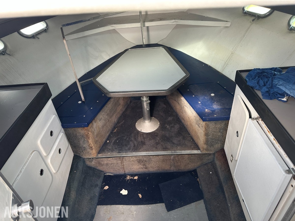 Sunseeker 31 | Motorbåt | Reparasjonsobjekt uten motor