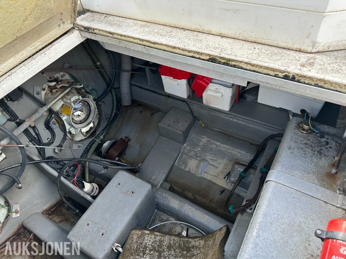 Sunseeker 31 | Motorbåt | Reparasjonsobjekt uten motor