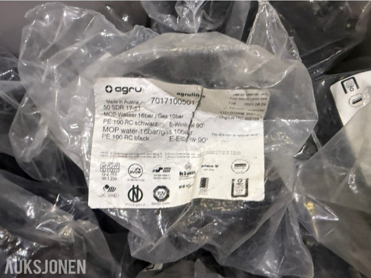 Stort parti rørdeler, koblinger og rørmateriell – AGRU, Pipelife m.m.
