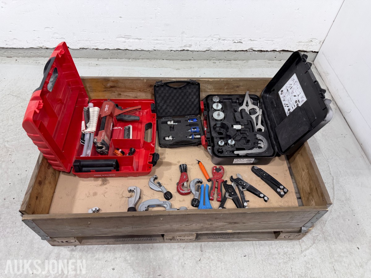 Rørleggerverktøy med Hilti HDM 330, TECE og rørkuttere