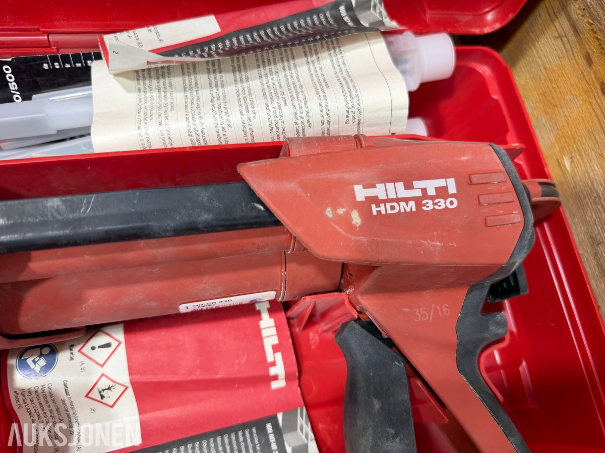Rørleggerverktøy med Hilti HDM 330, TECE og rørkuttere