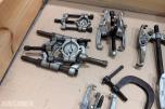 Verkstedverktøy med avtrekkere, RIDGID 915 og Würth muttertrekker