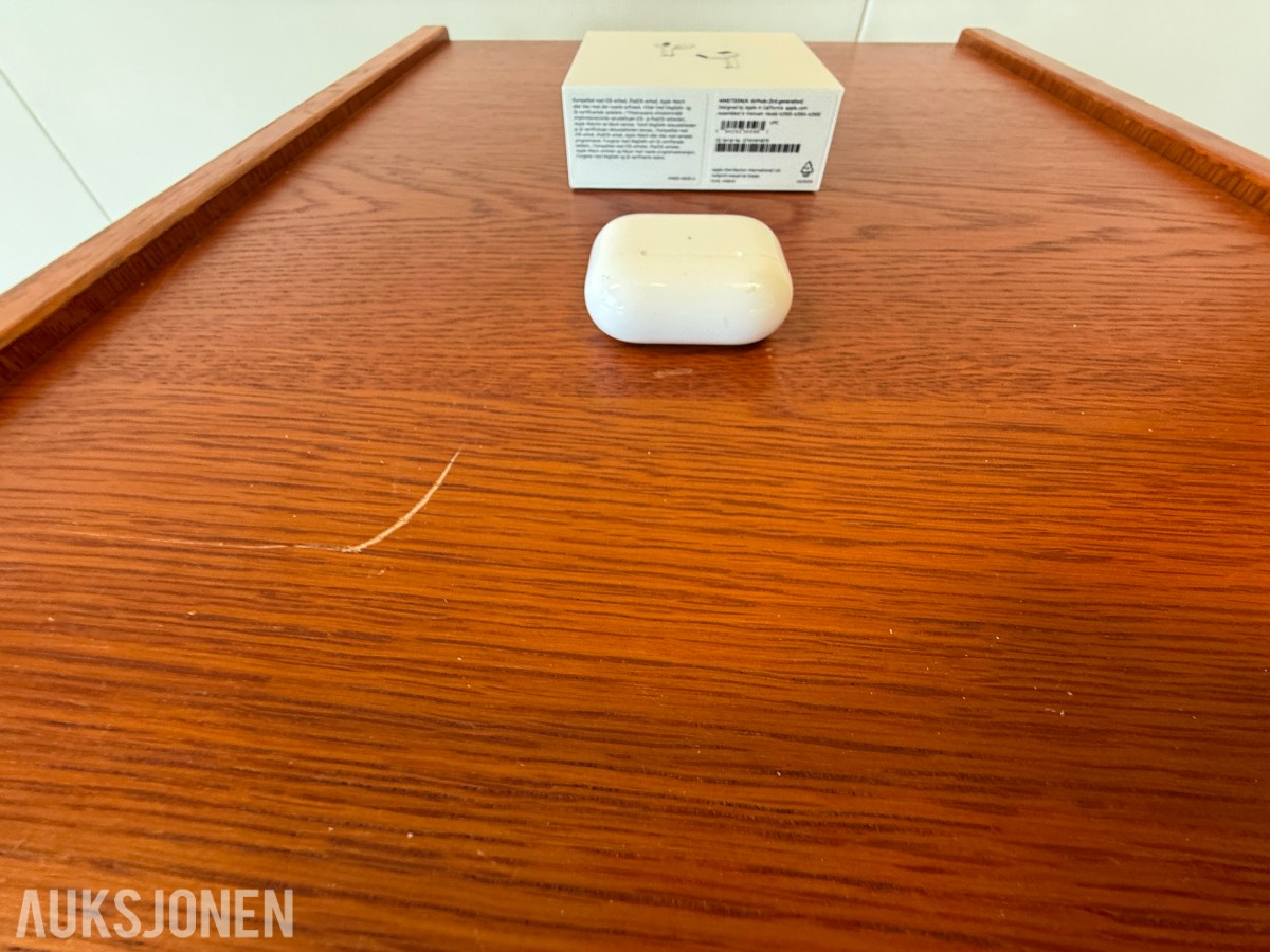 Apple AirPods 3. generasjon med MagSafe-ladeetui