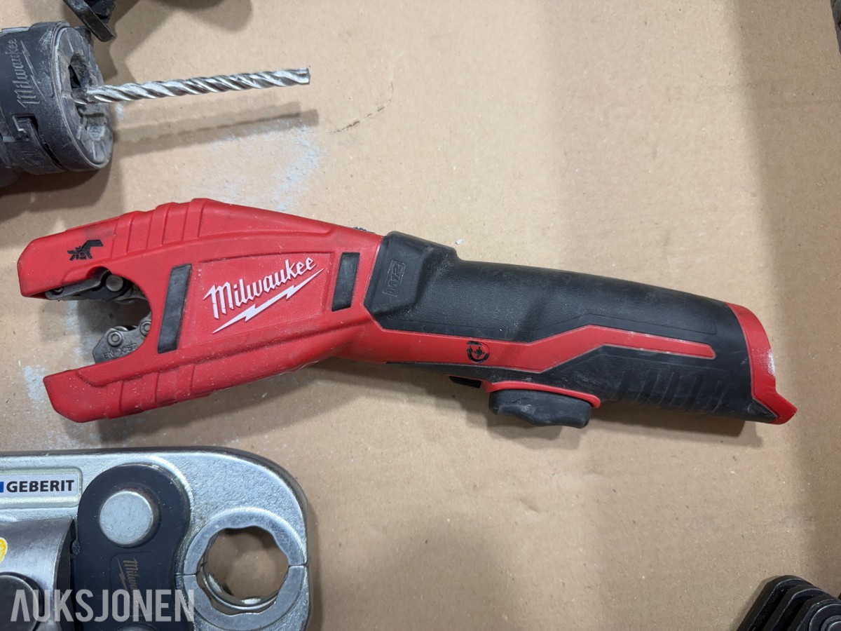 Milwaukee M18/M12 elektroverktøy, pressverktøy og Geberit Mapress pressbakker++