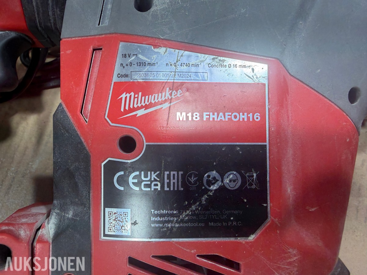 Milwaukee M18/M12 elektroverktøy, batterier og pressbakker fra Geberit,