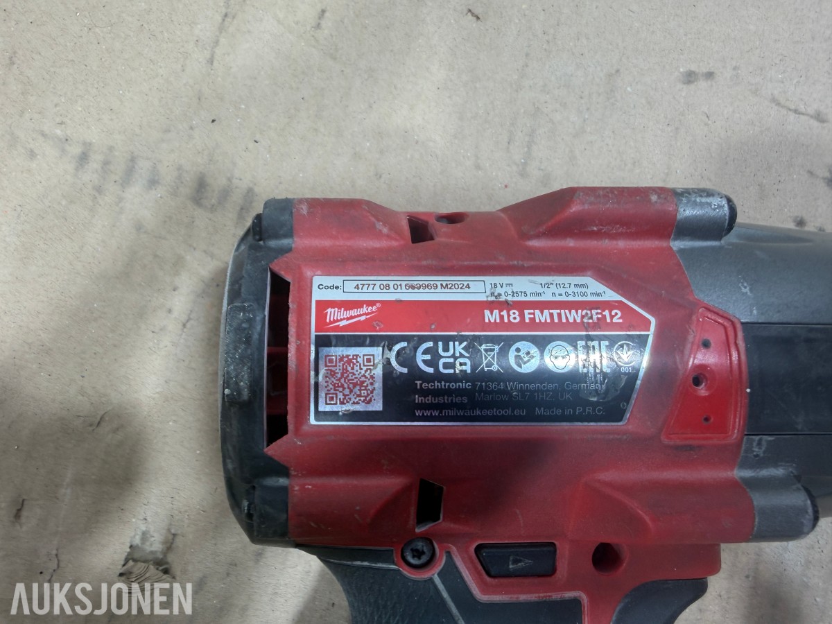 Milwaukee M18/M12 elektroverktøy, batterier og pressbakker fra Geberit,