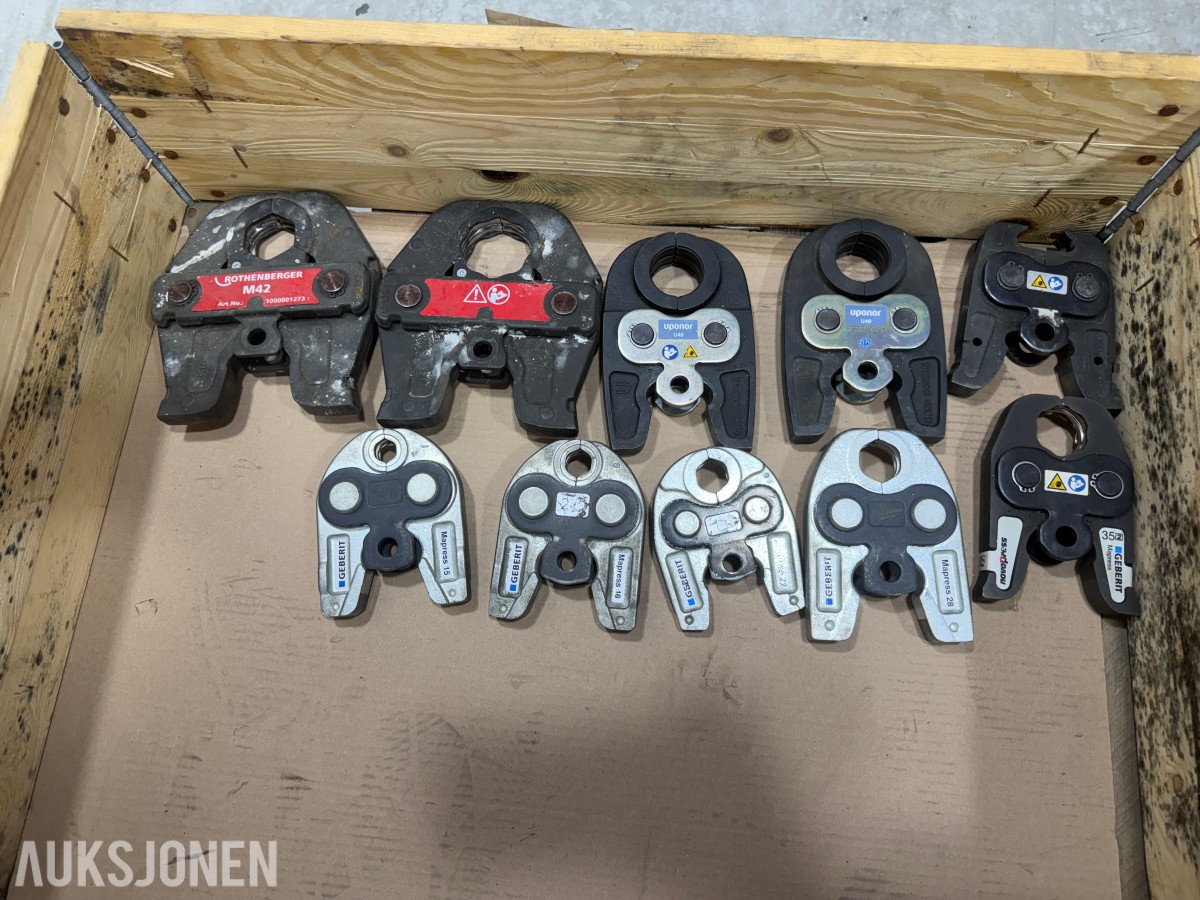 Milwaukee M18/M12 elektroverktøy, batterier og pressbakker fra Geberit,