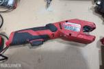 Milwaukee M18/M12 elektroverktøy, batterier og pressbakker fra Geberit,
