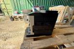 DeLonghi Magnifica Evo automatisk kaffemaskin med melkebeholder
