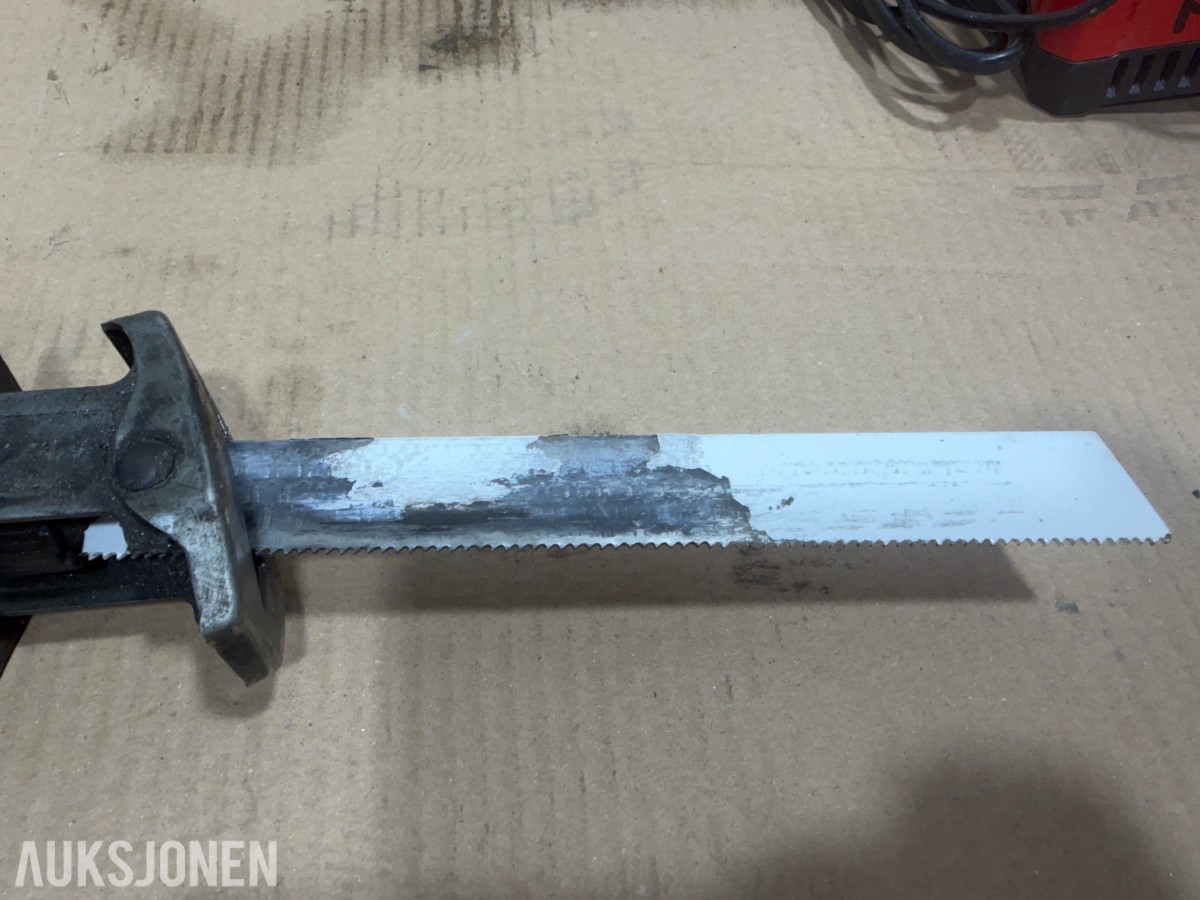 Milwaukee M12/M18 verktøy, batterier, ladere og pressbakker