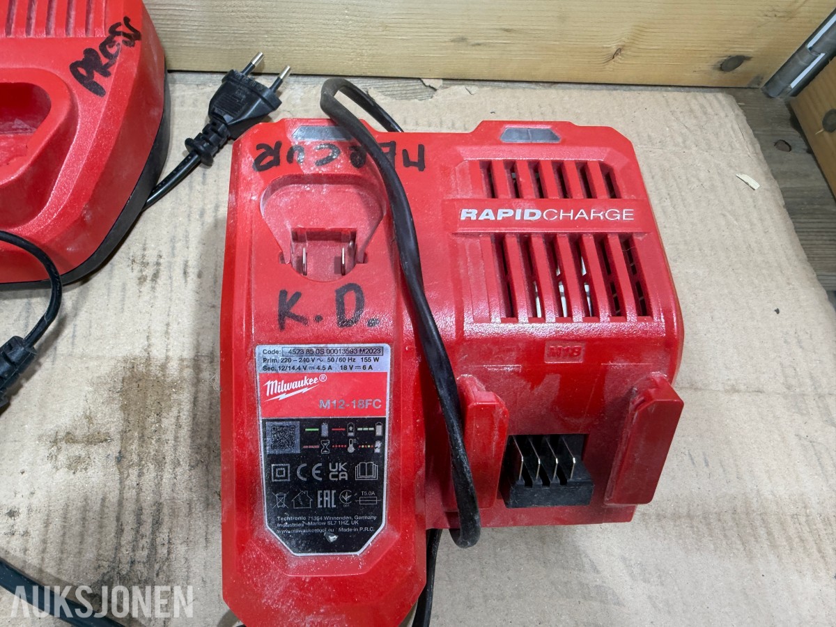 Milwaukee M12/M18 verktøy, batterier, ladere og pressbakker