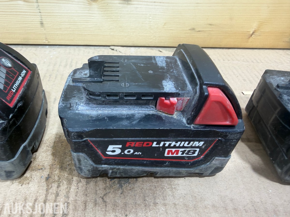 Milwaukee M12/M18 verktøy, batterier, ladere og pressbakker