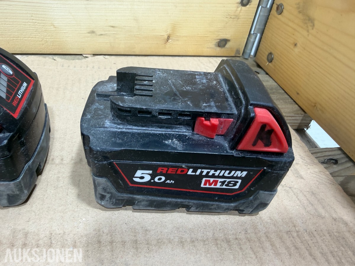 Milwaukee M12/M18 verktøy, batterier, ladere og pressbakker