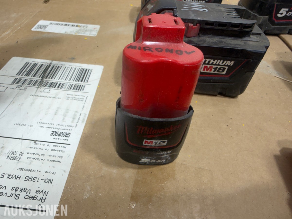 Milwaukee M18/M12 elektroverktøy, pressverktøy, pressbakker, batterier og ladere