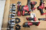 Milwaukee M18/M12 elektroverktøy, pressverktøy, pressbakker, batterier og ladere