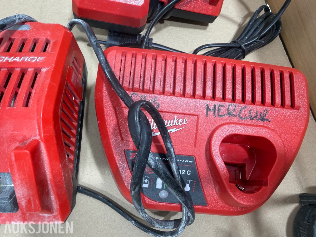 Milwaukee M18/M12 Muttertrekker/meiselhammer/bajonettsag/, batterier og ladere