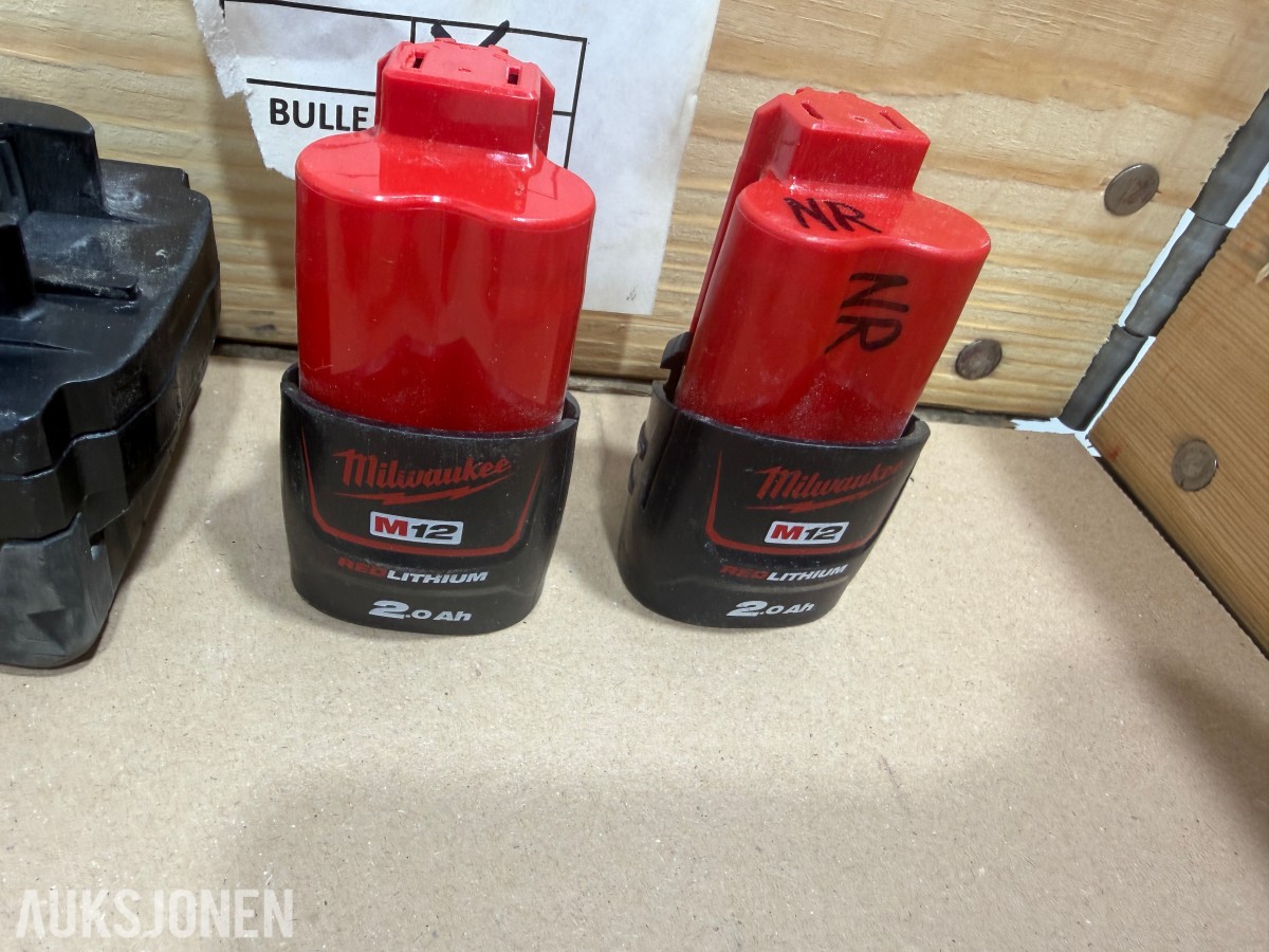 Milwaukee M18/M12 Muttertrekker/meiselhammer/bajonettsag/, batterier og ladere