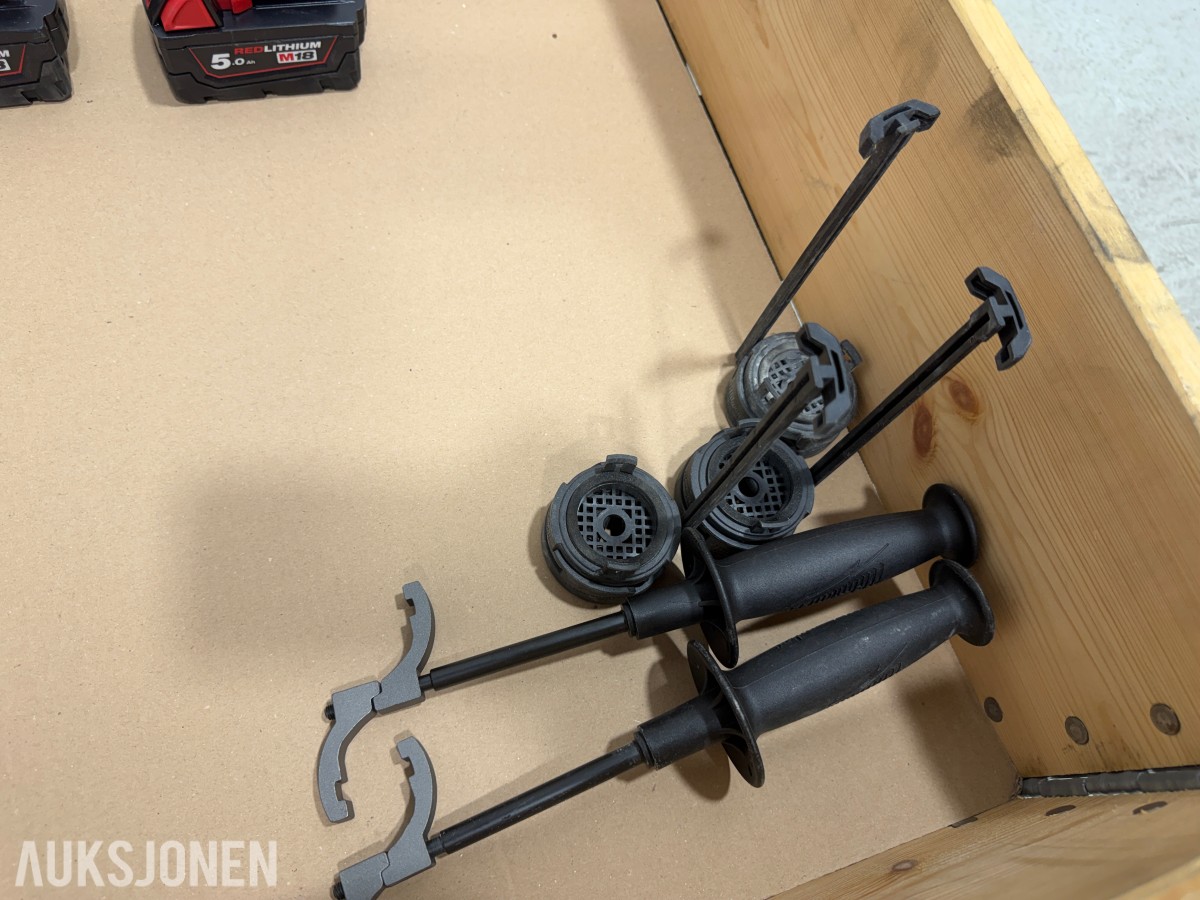 Milwaukee M18/M12 Muttertrekker/meiselhammer/bajonettsag/, batterier og ladere