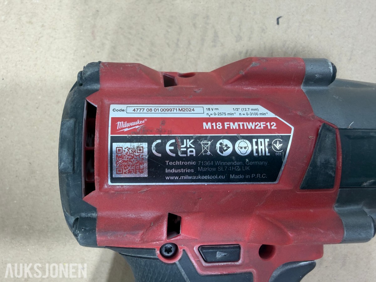 Milwaukee M12/M18 verktøy, batterier, ladere og Geberit Mapress pressbakker