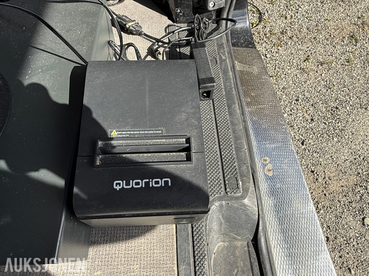 Quorion QTouch 15 kassasystem med kasseskuff og kvitteringsskriver