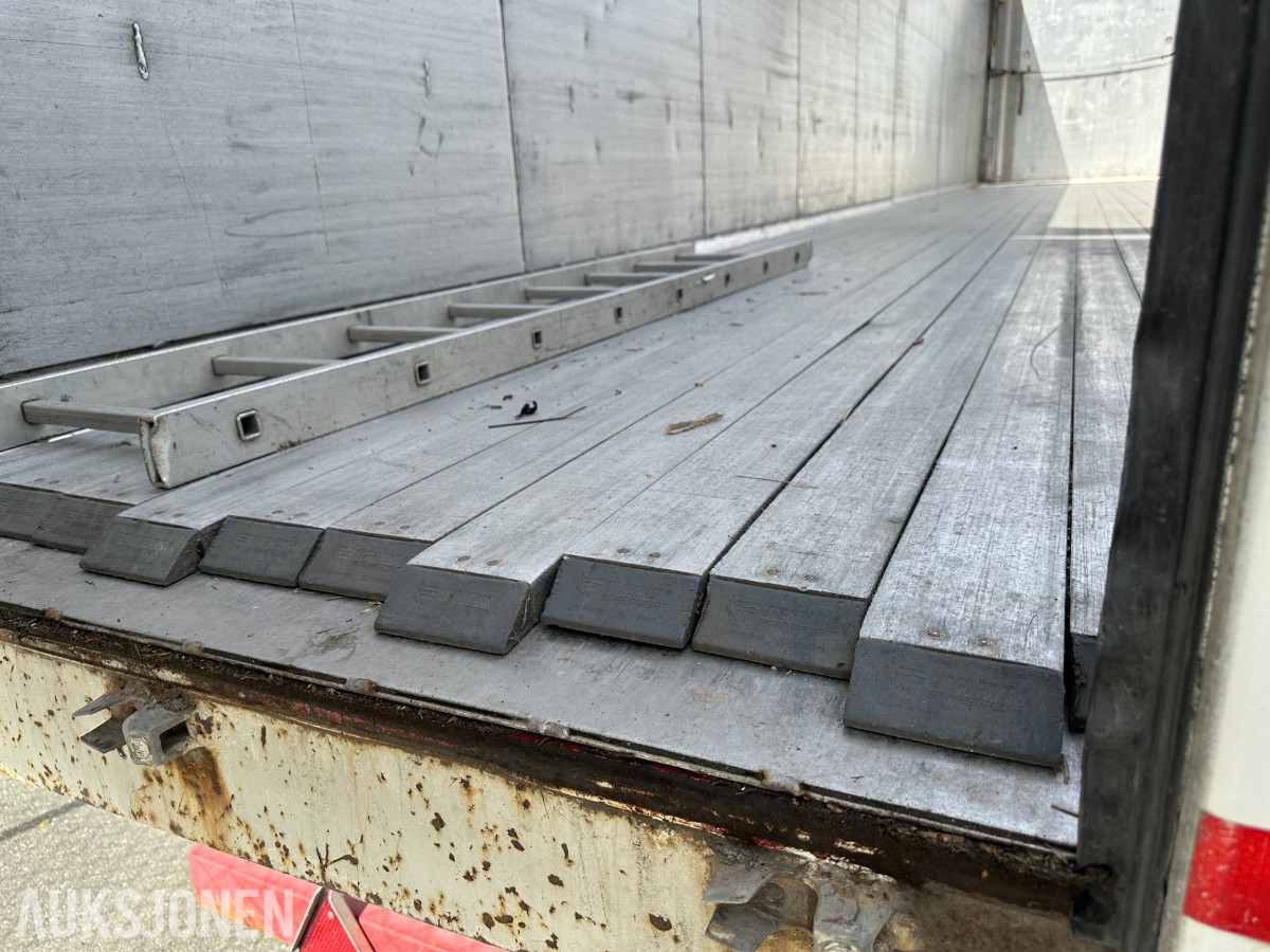 2014 Vang SHSL III CF flishenger, walking floor, full sideåpning