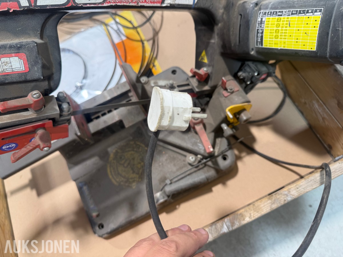 2 stk Femi ABS NG120 metallbåndsager med sagbånd