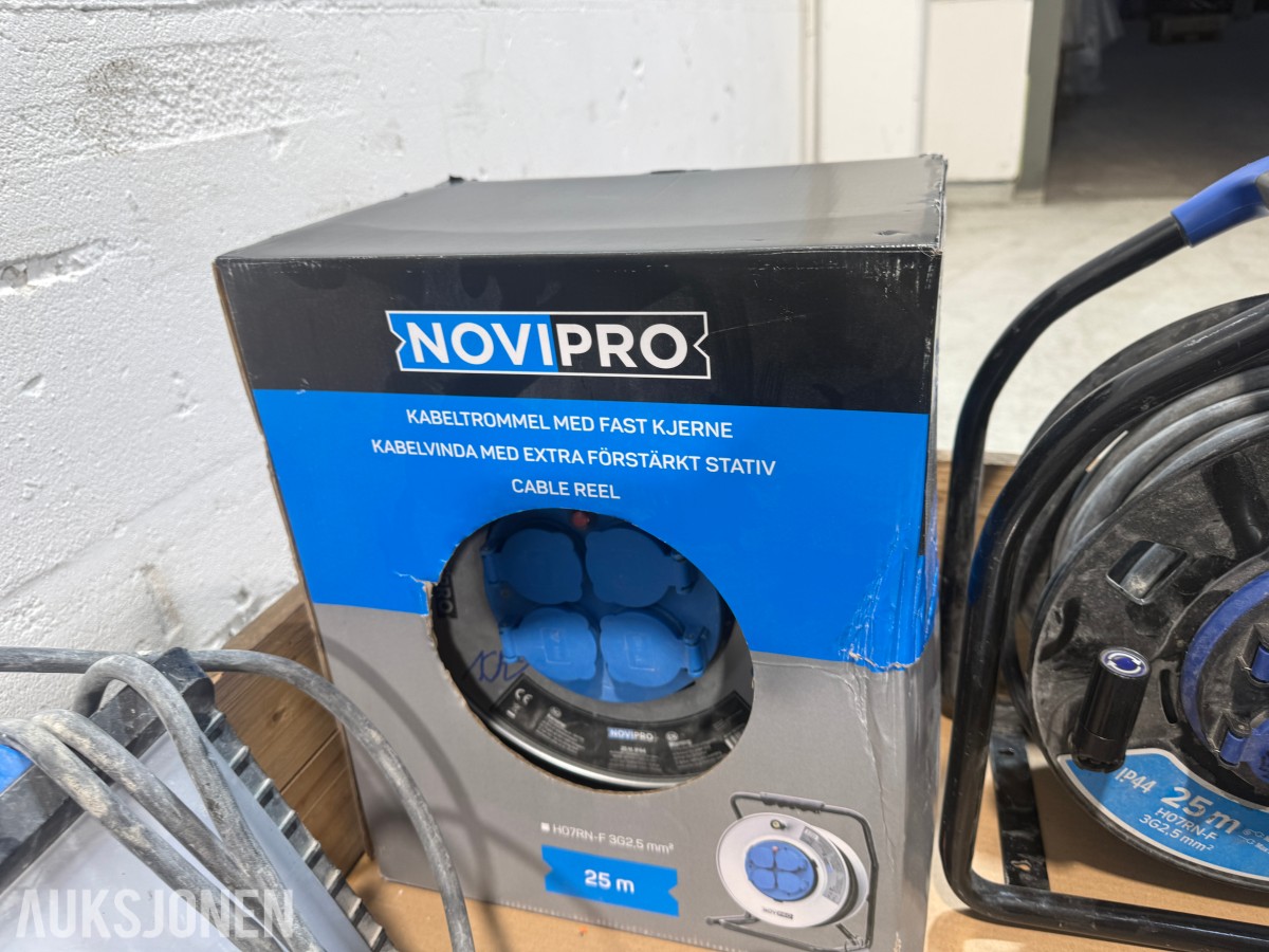 Arbeidslamper og kabeltromler – Novipro, A-Collection, Biltema m.fl.