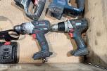Større parti Bosch Professional 18V elektroverktøy, batterier og ladere