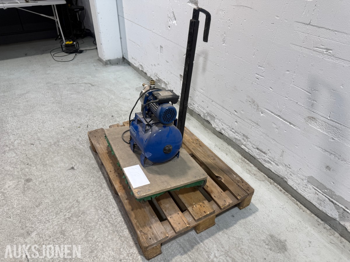 Altech PPT 800 W pumpautomat med trykktank