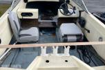 1990  SeaRay 160 båt med motor og henger