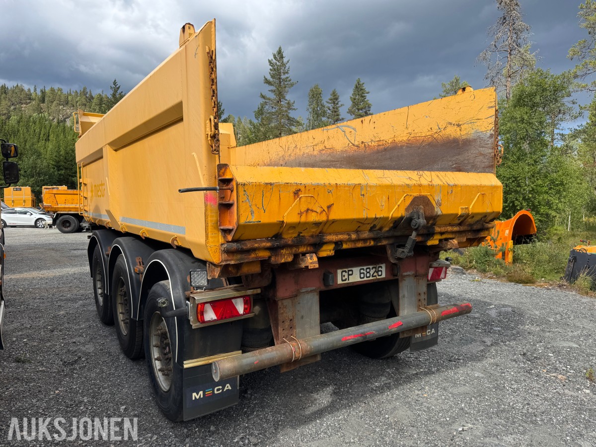 2006 HM KHMD-24L Trippelkjærre