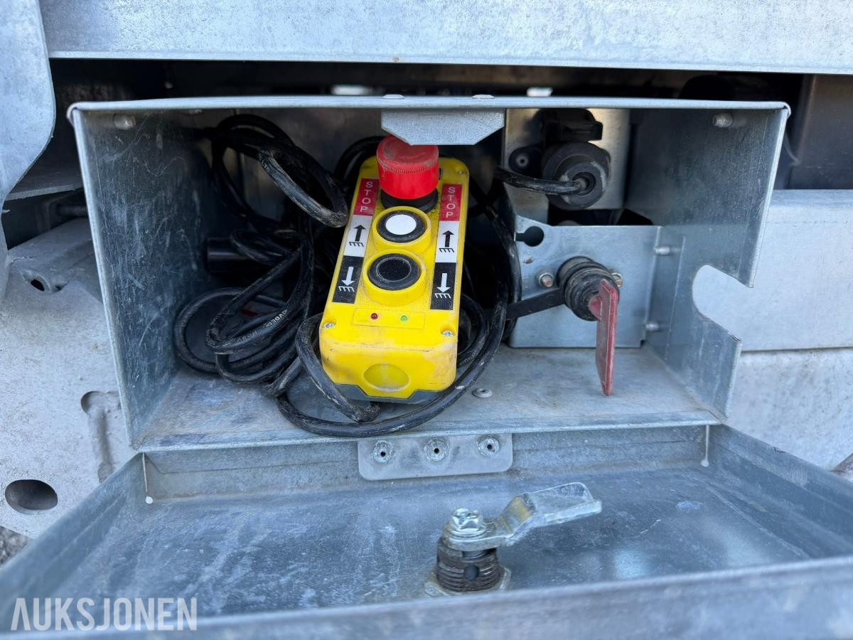 2025 Ifor Williams TT2515 Tipphenger m/LED-lys