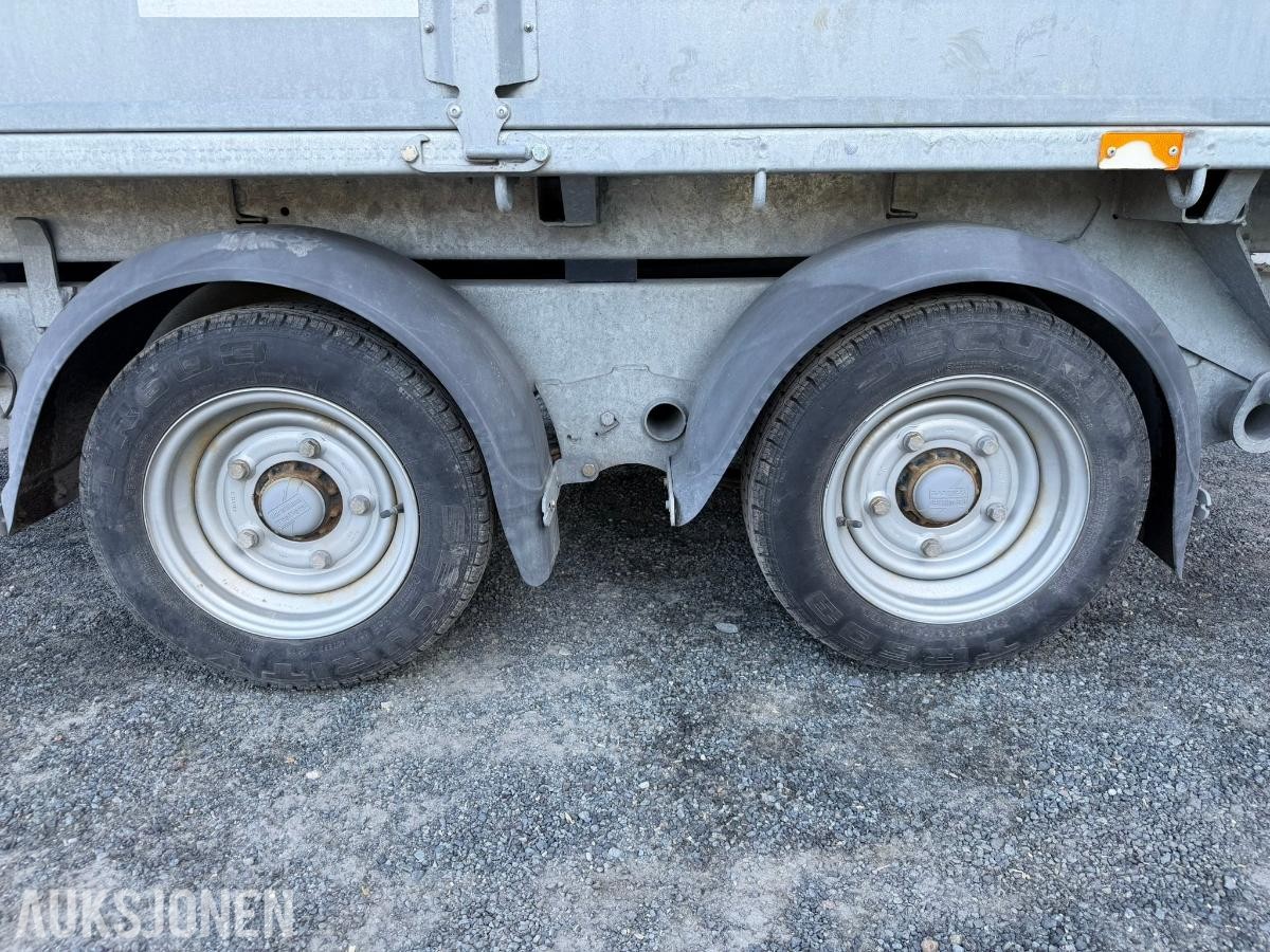 2025 Ifor Williams TT2515 Tipphenger m/LED-lys