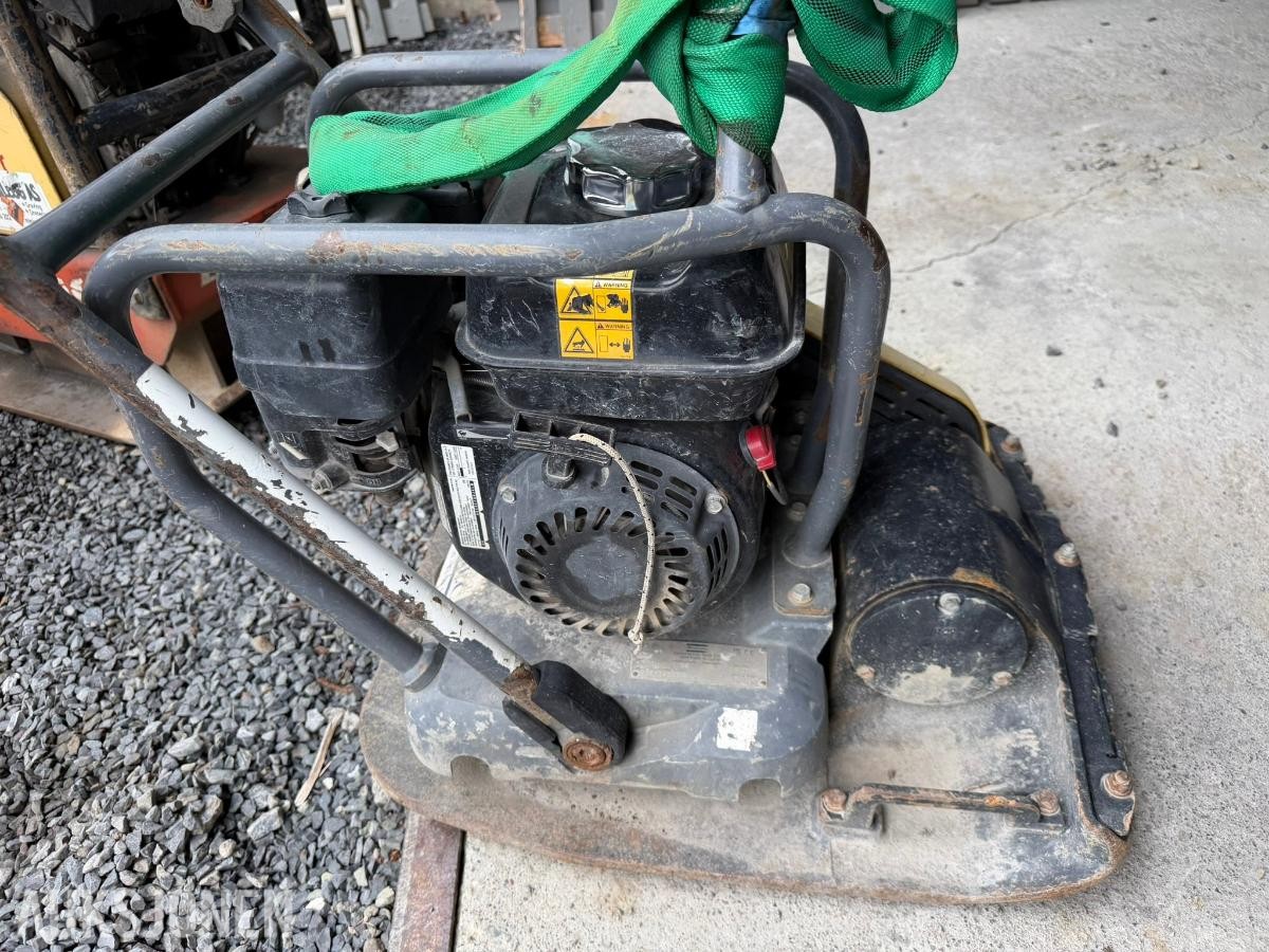 2017 Atlas Copco LF100 Vibroplate