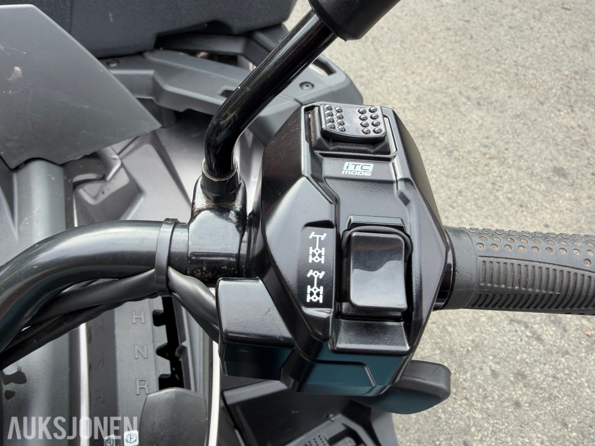 2021 Can-Am OUTLANDER 6X6 - 1000 V-TWIN EFI 